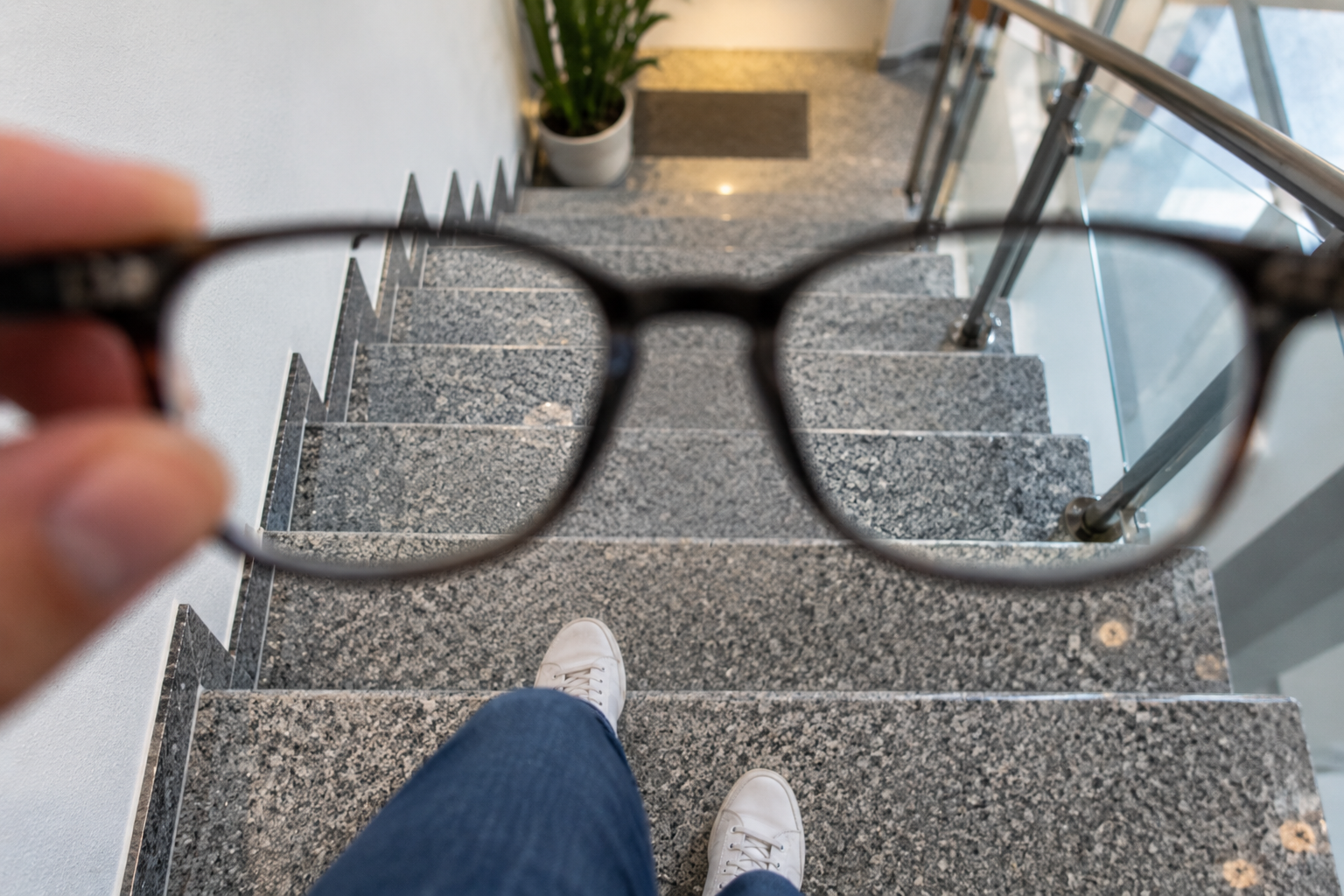Gafas progresivas nuevas: mareo y tiempo de adaptación